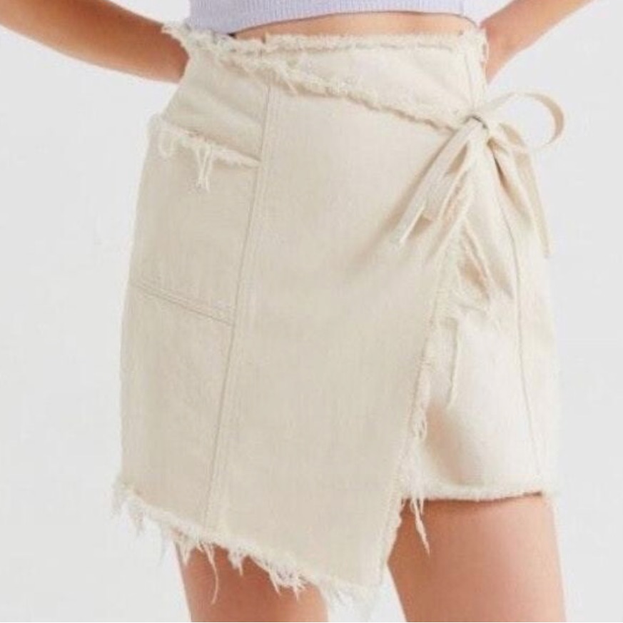 Urban Outfitters Bdg Denim Wrap Frayed Mini Skirt Cream Small Coastal Festival